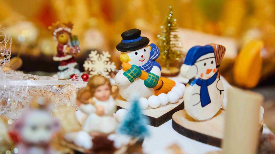 HG1-Mitarbeiterinnenfest 2022 - Ausstellungsobjekte vom Kreativclub