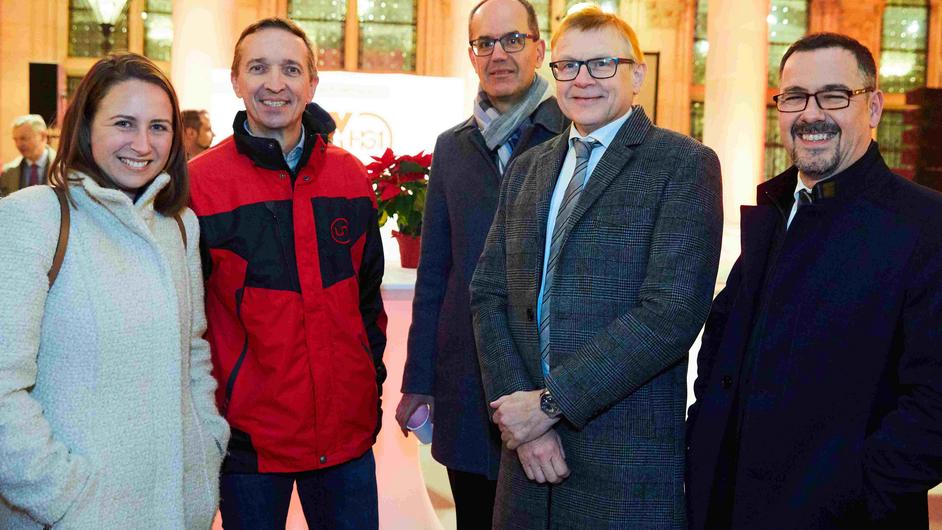 HG1-Mitarbeiterinnenfest 2022 - Gruppenbild mit Obermüller
