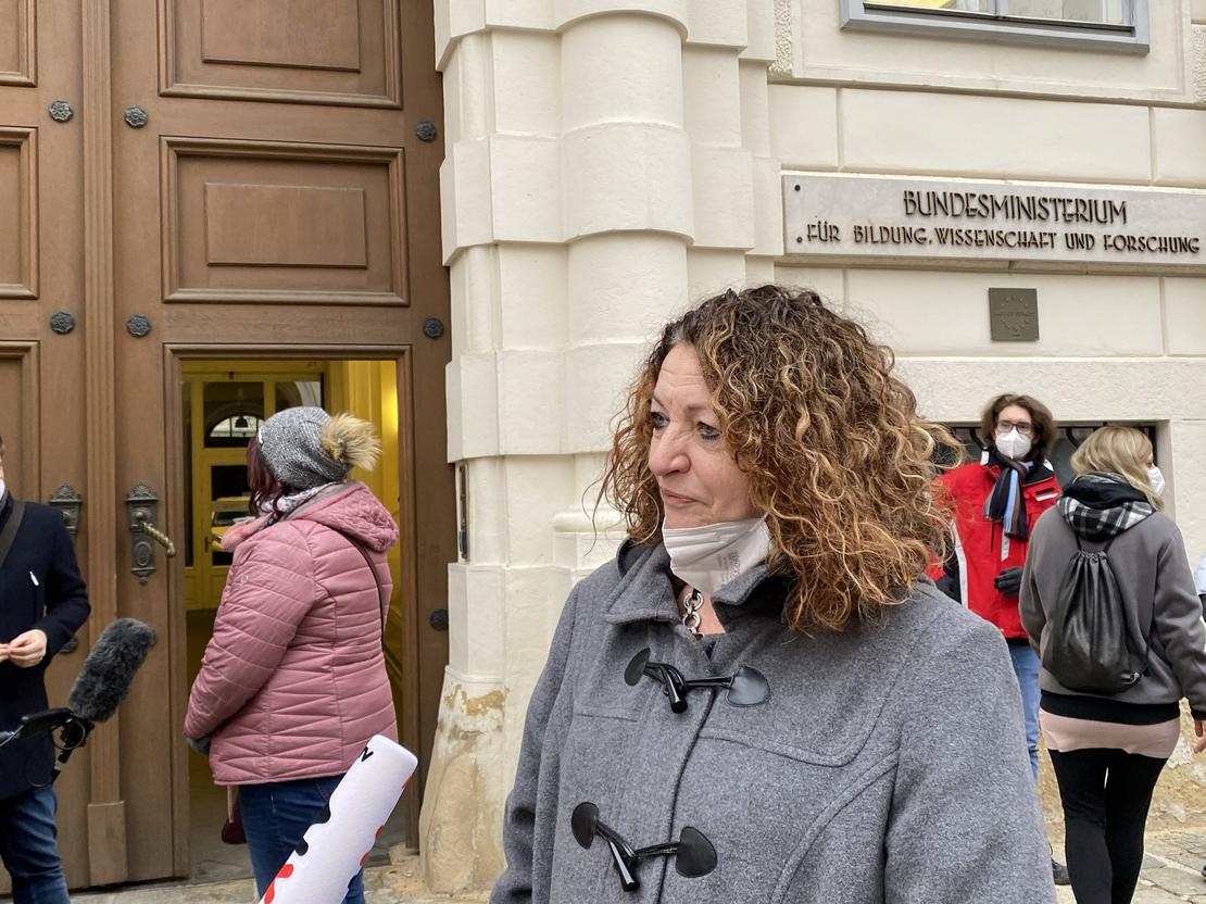 Protestaktion Elementarpädagogik Bildungsministrium Margit Pollak Vorsitzender Stellvertreterin, Jänner 2021